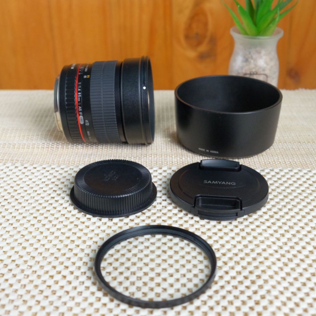 Samyang 85mm f/1.4 for Canon MF
