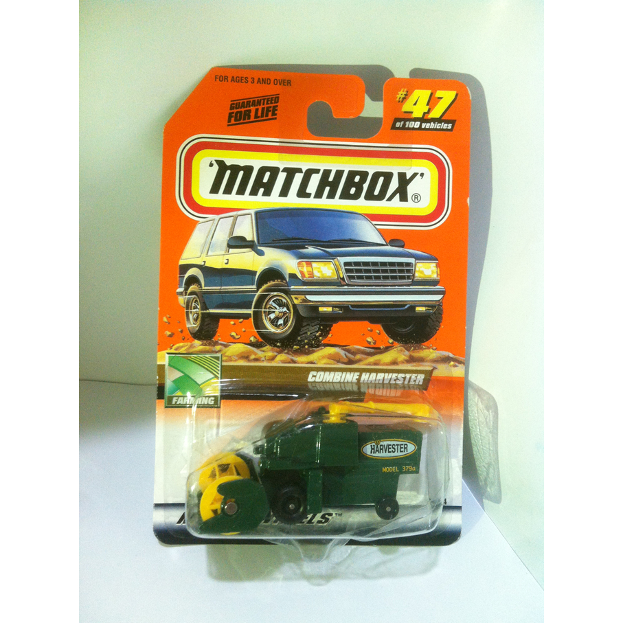 Matchbox. 2000 Farming - 47. Combine Harvester. USA CHASE Matchbox 2000 Logo by MATTEL