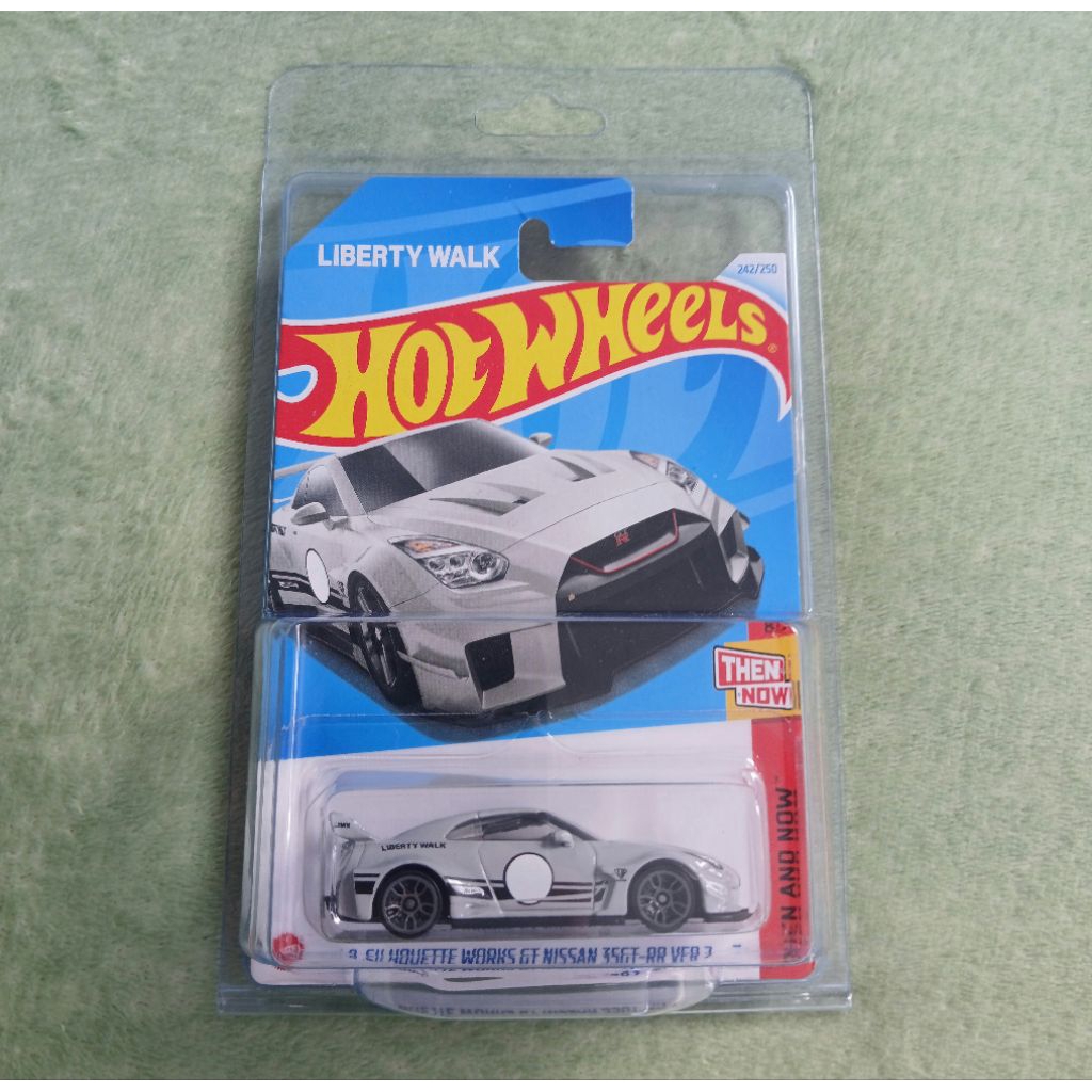 Hot Wheels LB Silhouette Works GT Nissan 35GT
