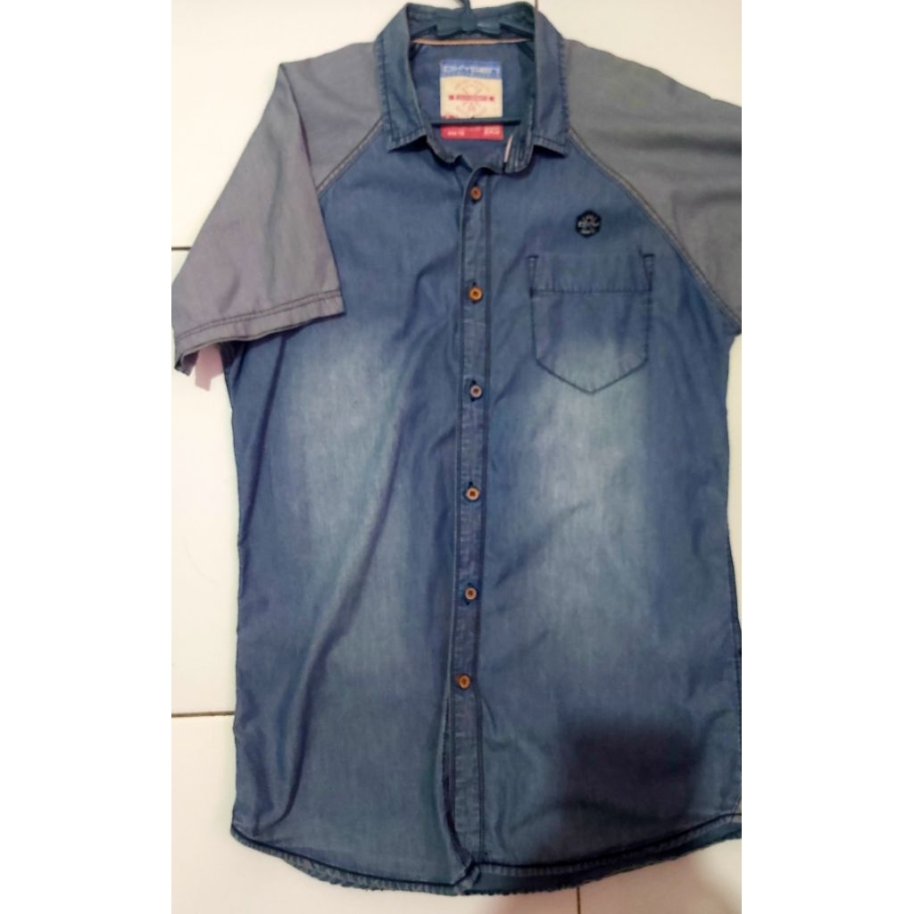 Kemeja Denim Oxygen