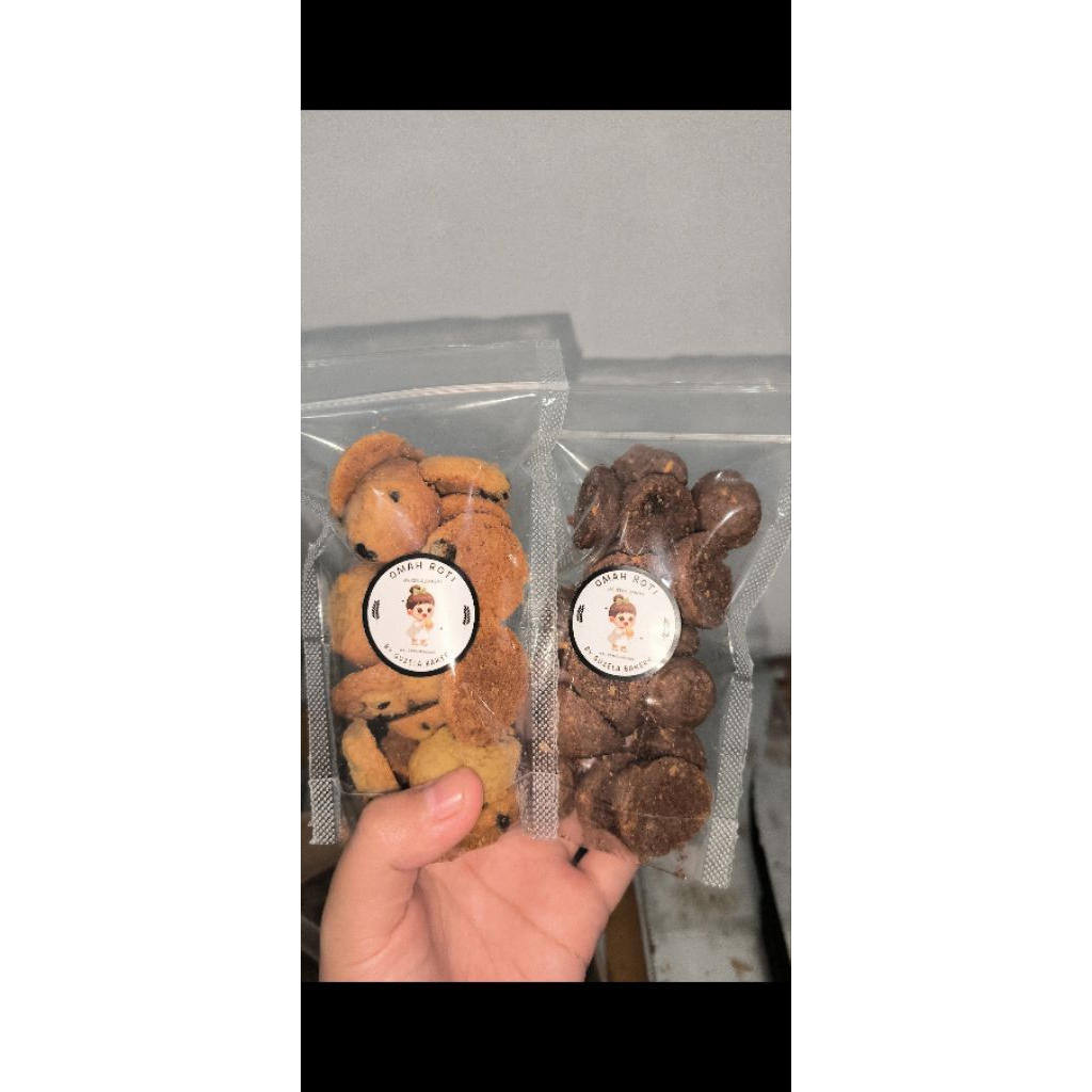 Mini Cookies Kacang Coklat