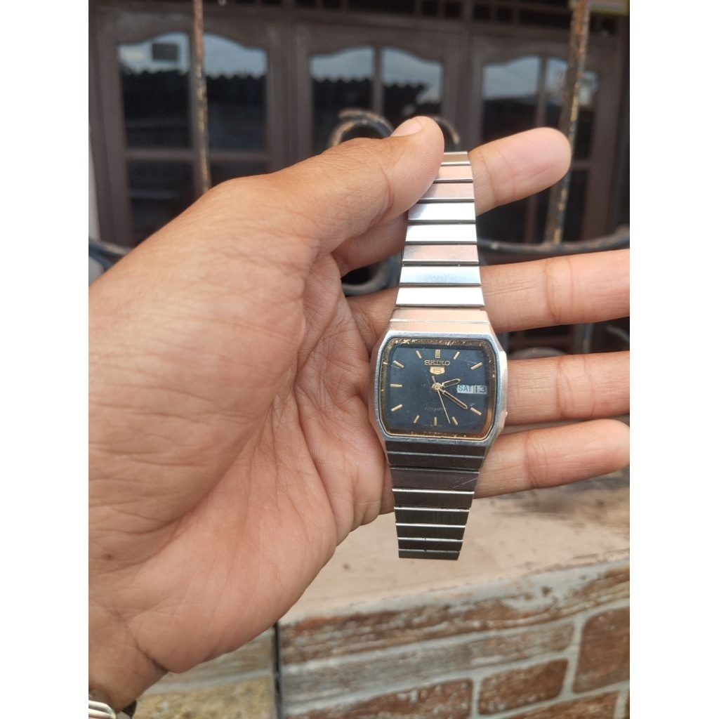 seiko 5 vintage automatic