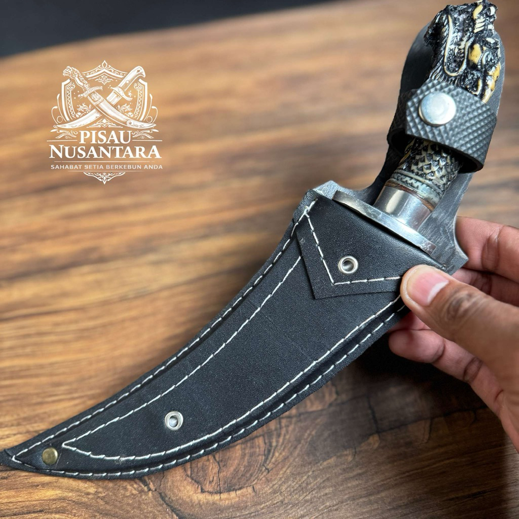 Pisau Kuku Macan bilah Baja tebal tahan karat gagang ukiran naga