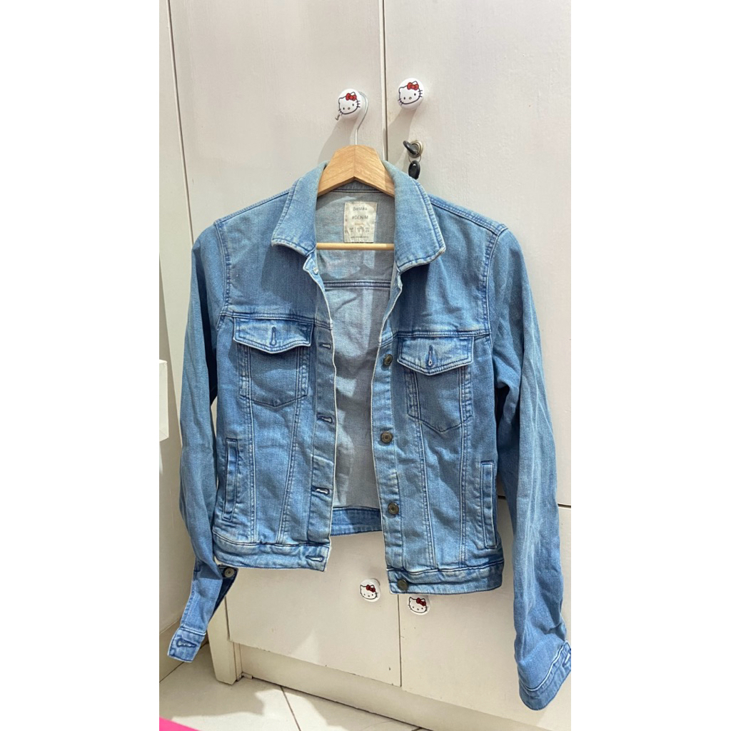 Bershka Denim crop Jacket (preloved)