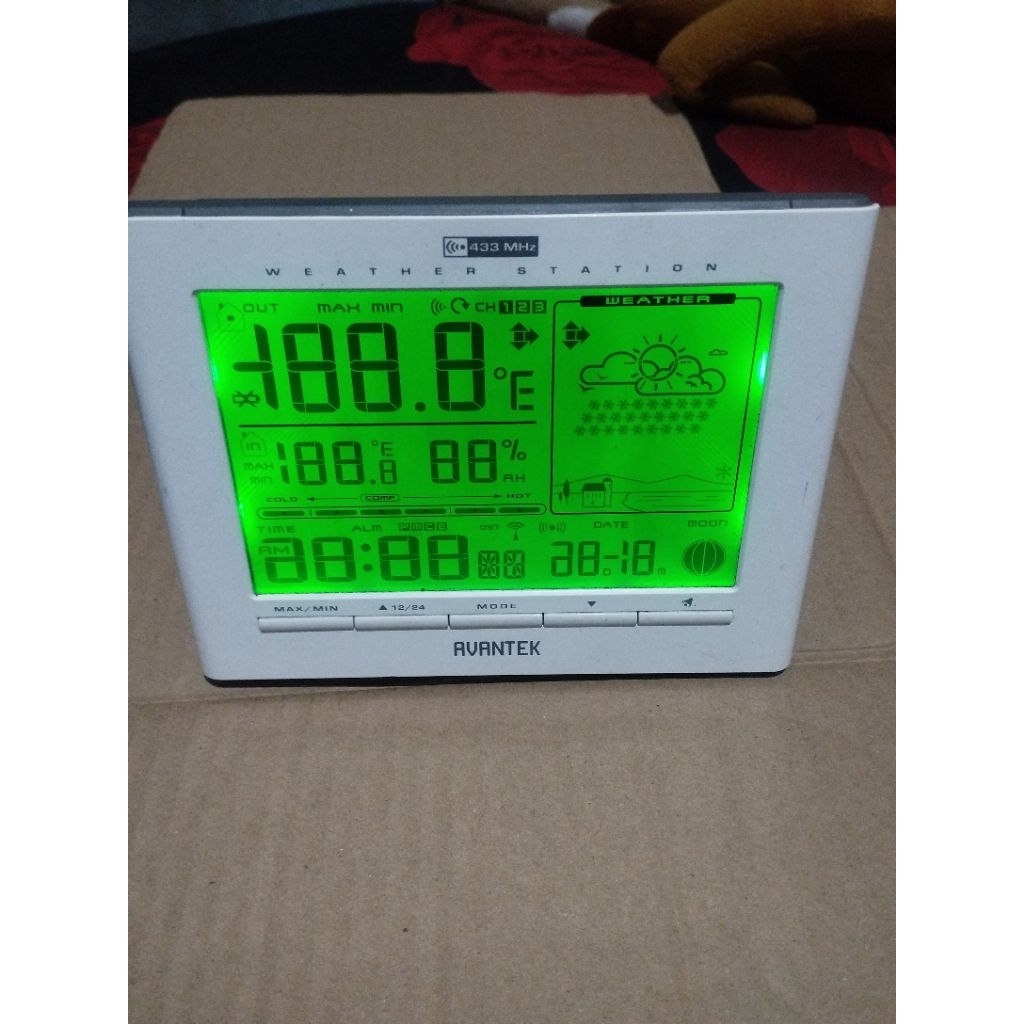 AVANTEX weather station (minus)