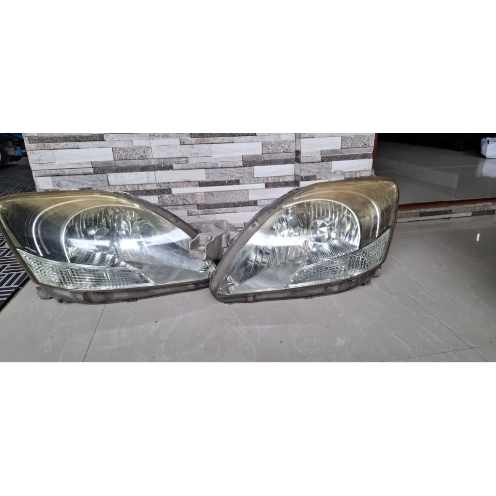 headlamp lampu depan toyota vios gen 2 original copotan set lampu HID dan balast lampu