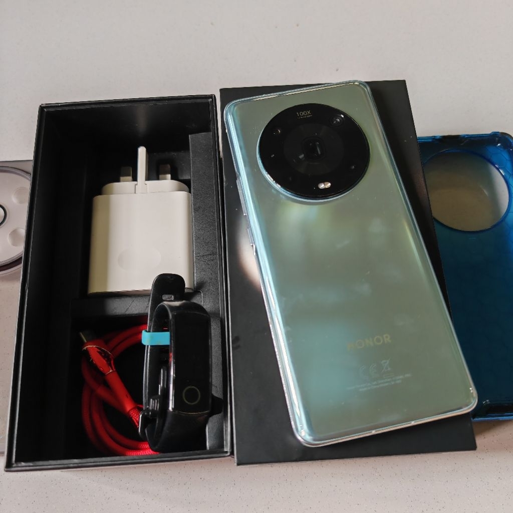 Honor Magic 4 Pro 8/256GB Free Honor Band