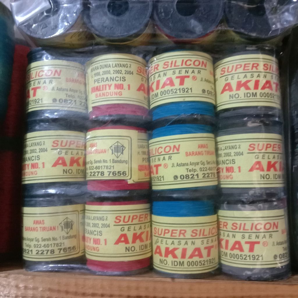 Gelasan akiat unyil original senar super layangan