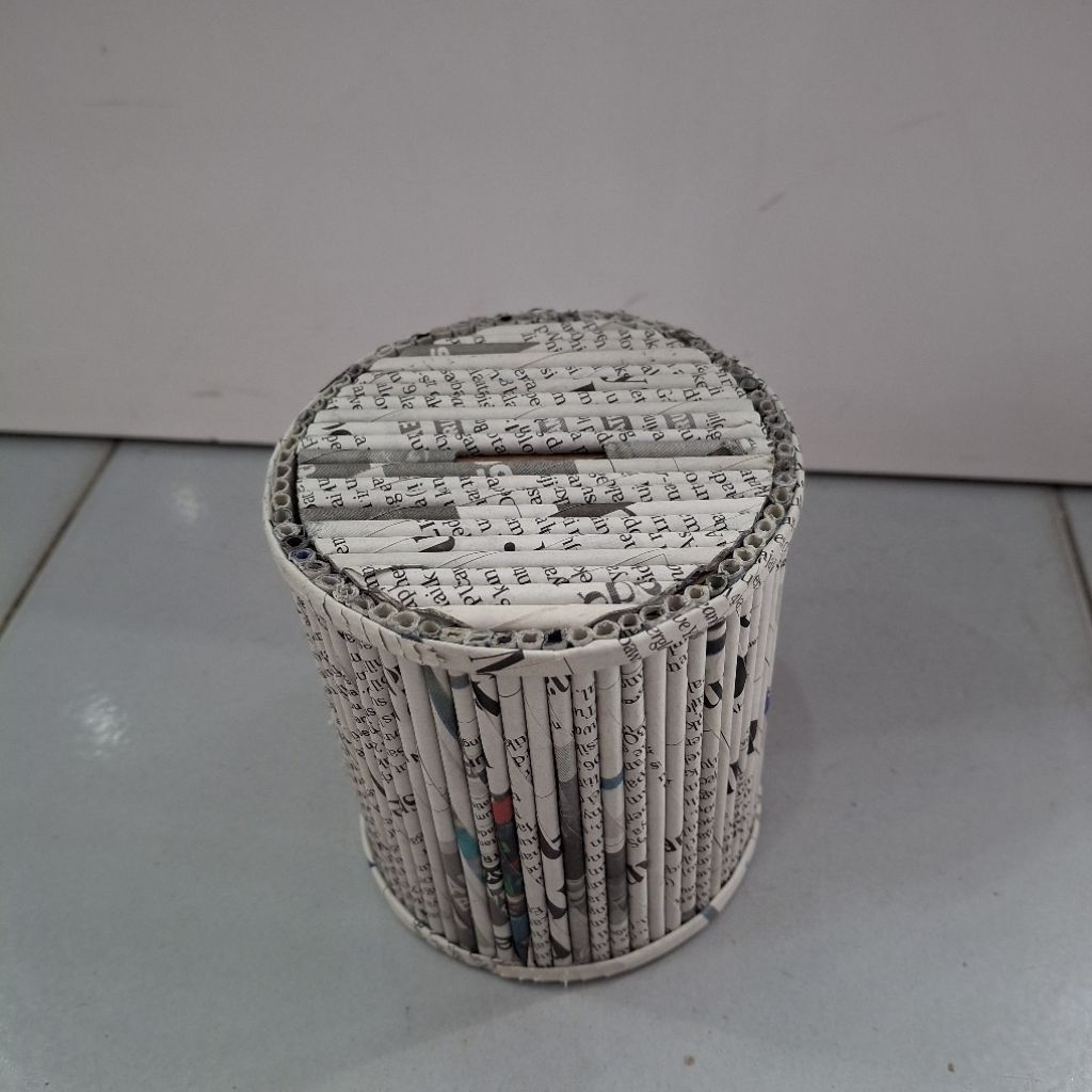 Prakarya Celengan dari Koran | Kerajinan Celengan Gulungan Koran