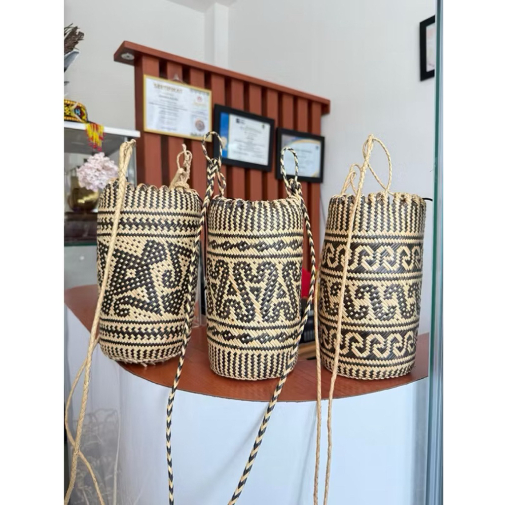Kayan Art - Tas Anjat Rotan Asli Dayak Kalimantan Pria Wanita