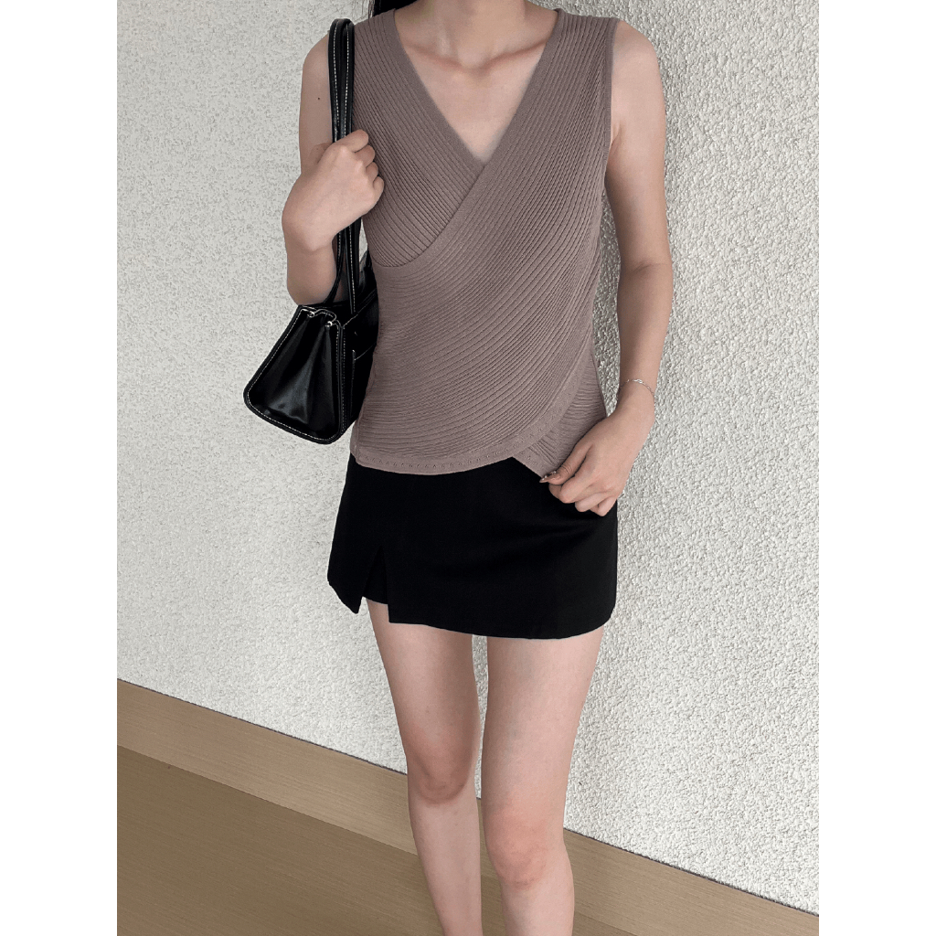 Everleigh - Out and About Knit Top
