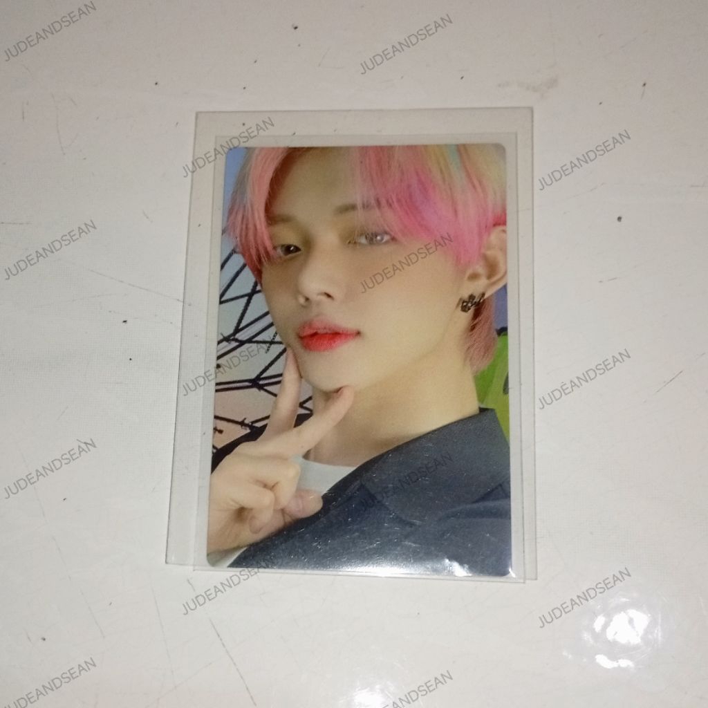 [Ready Stock] TXT Tomorrow by Together Album Minisode 1 Blue Hour AR Version PC Photocard Yeonjun