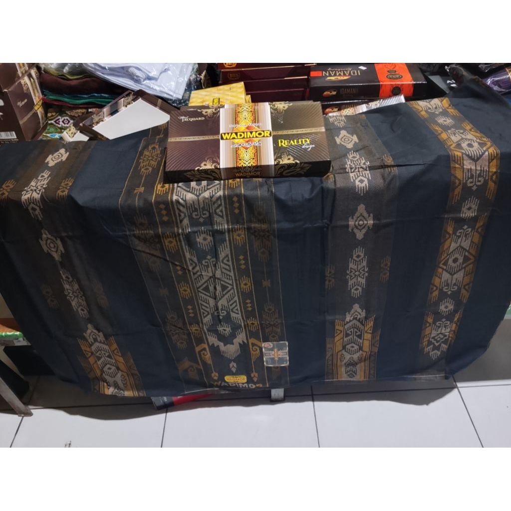SARUNG WADIMOR REALITY JAGUARD TIMBUL SONGKET