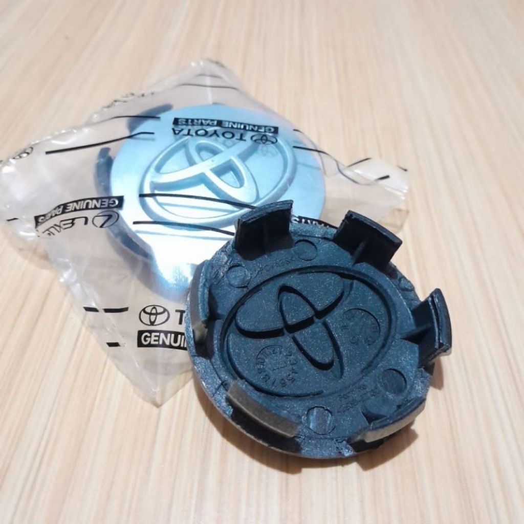 DOP RODA DOP VELG TUTUP RODA AVANZA/ RUSH/ VELOZ