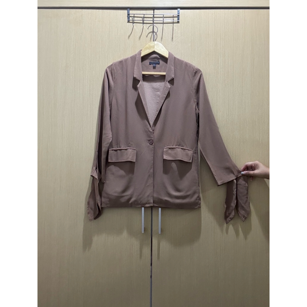 Preloved LOOKBOUTIQUESTORE - Blazer Wanita