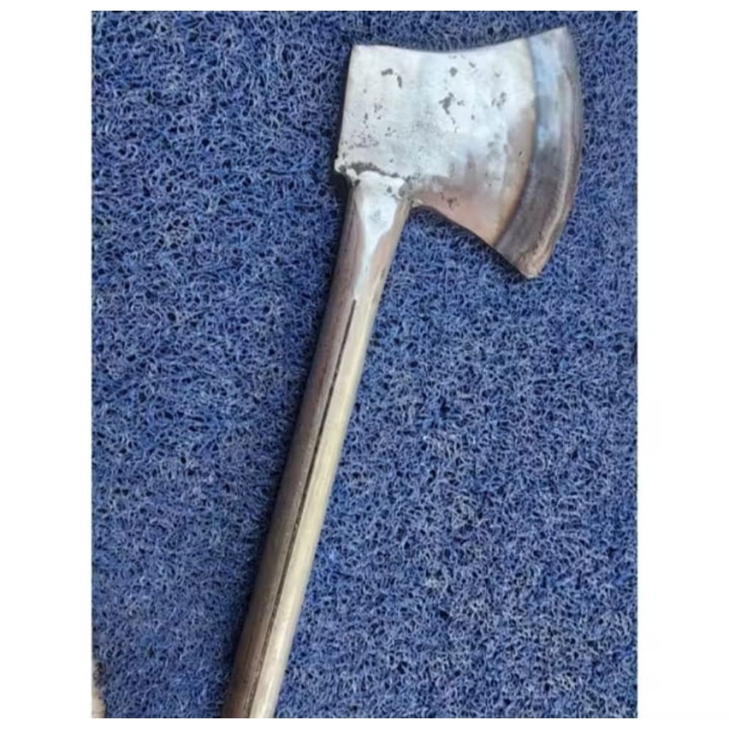 alat berkebun Kampak buat ngupas kelapa bahan asli per tebal 8 mili