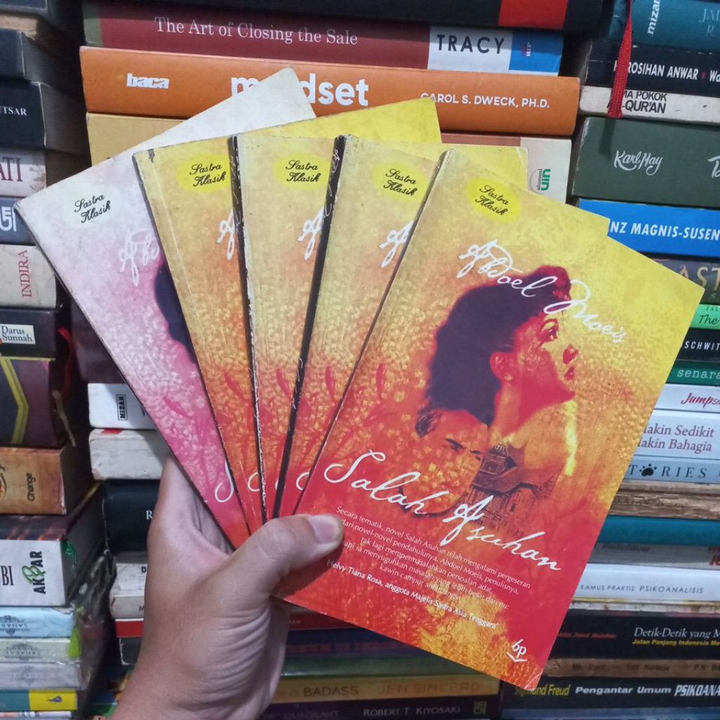 SALAH ASUHAN - ABDOEL MOEIS