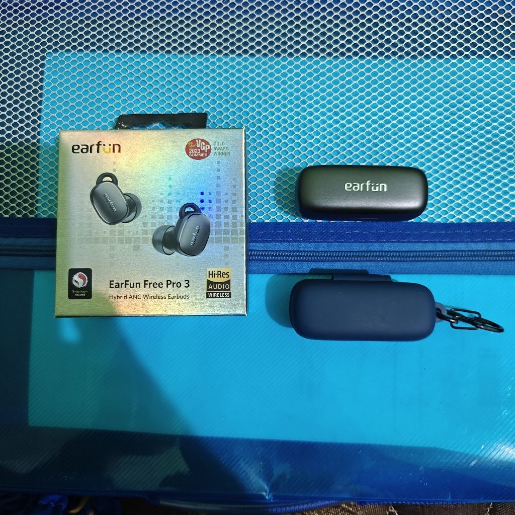 TWS Earfun Free Pro 3 fullset