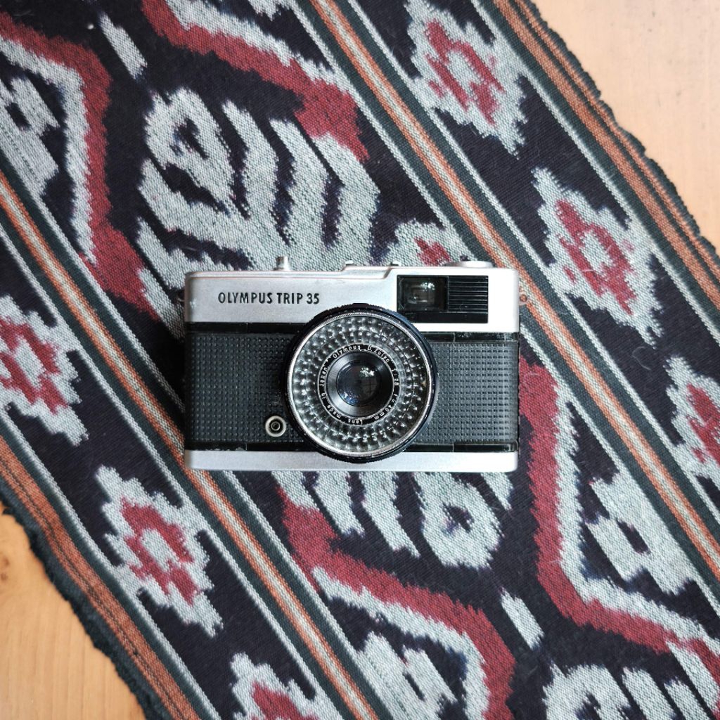 Kamera analog Olympus Trip 35