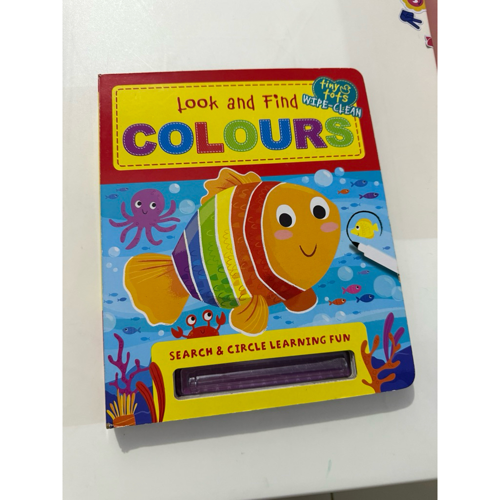 PRELOVED children activity board book colours | buku aktivitas anak
