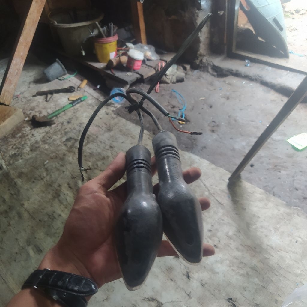 lampu sen CBR 150R old PNP