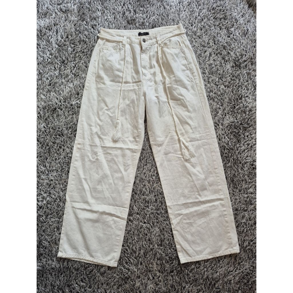 celana jeans putih (66 GIRLS)