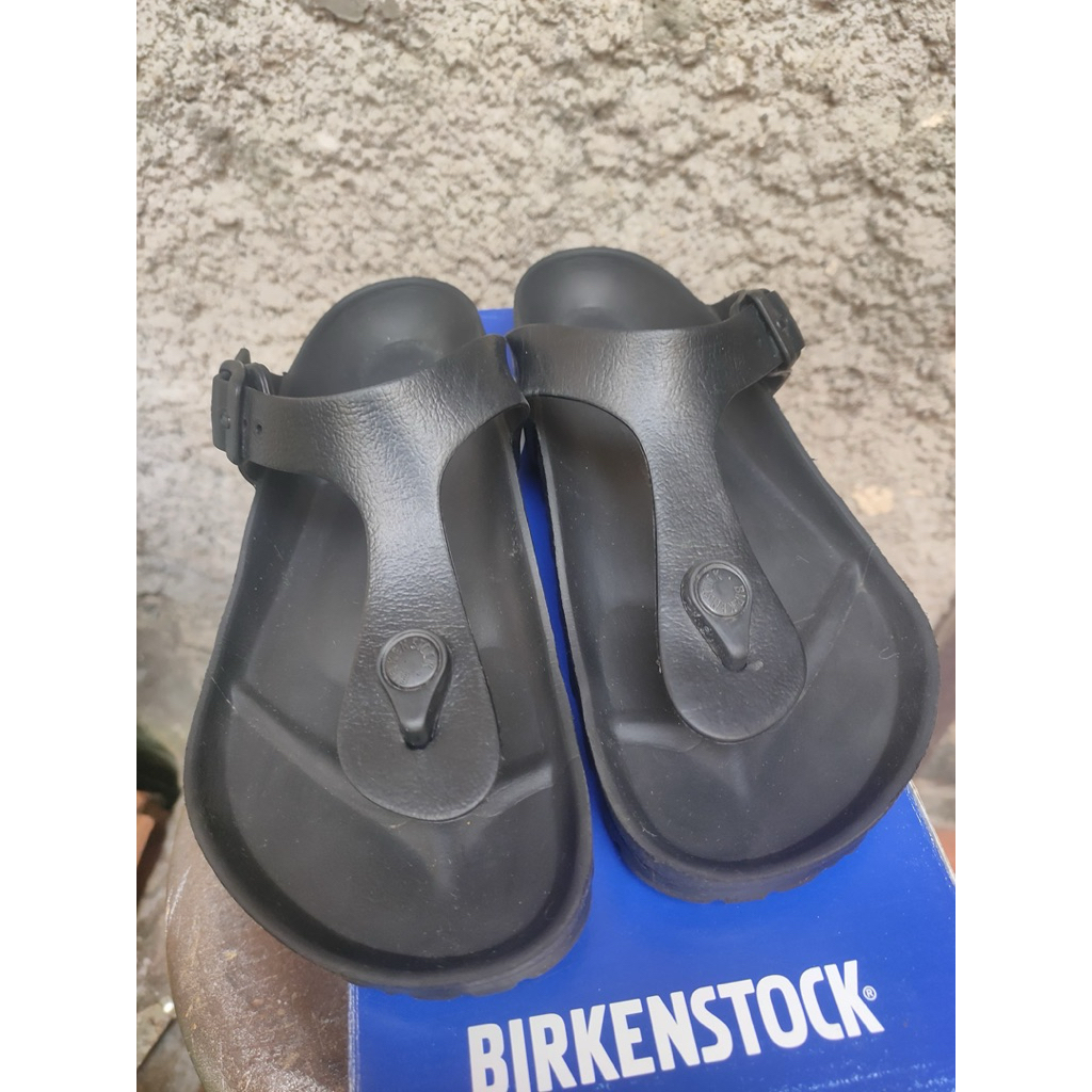 Preloved ORI Birkenstock Gizeh EVA Sandals BLack - 37