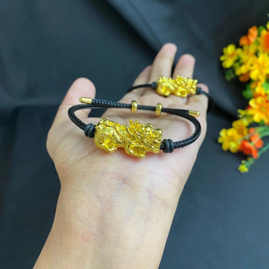 Gelang naga lapis emas