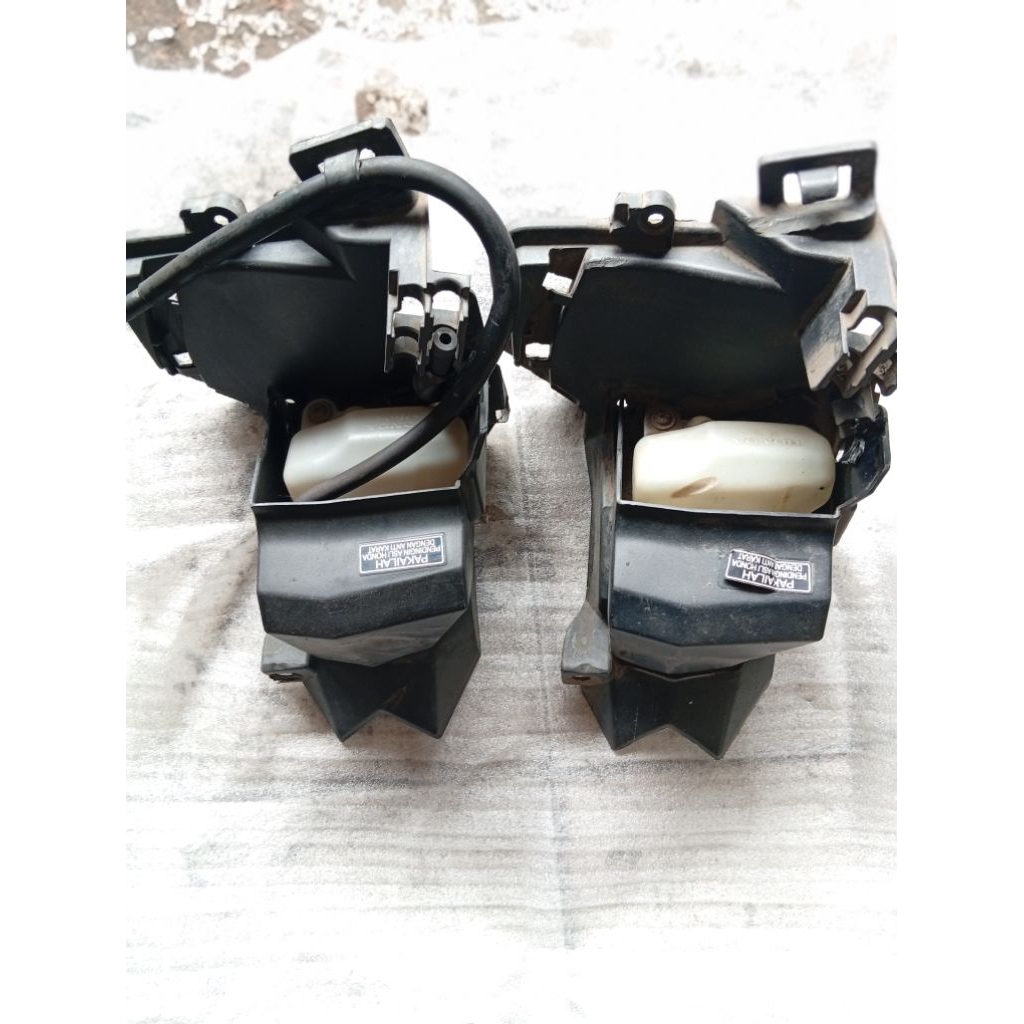 Spakbor kolong Vario 125-150 Led 2017-2025 original COPOTAN