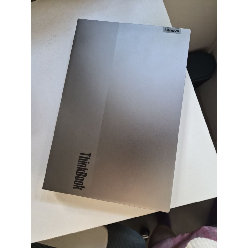 LENOVO - THINKBOOK