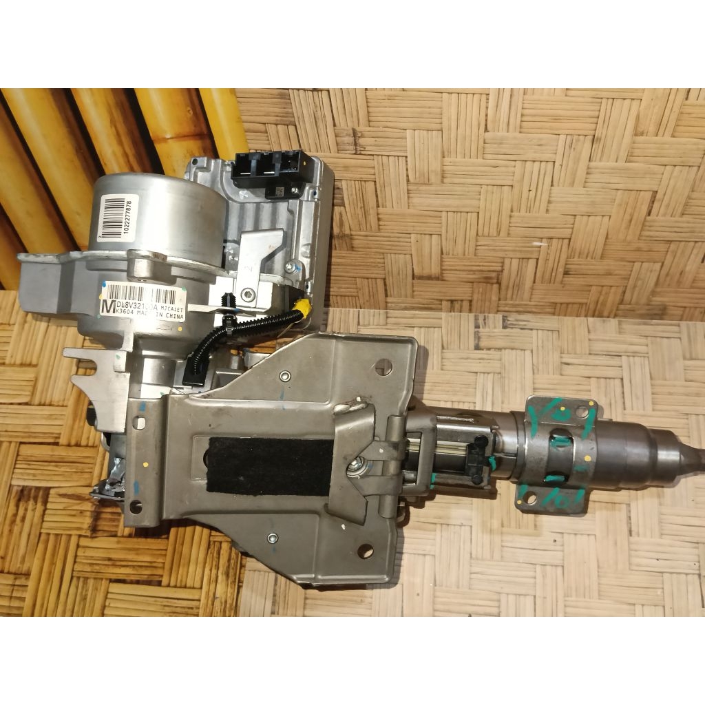 COLUM STEERING MAZDA 2