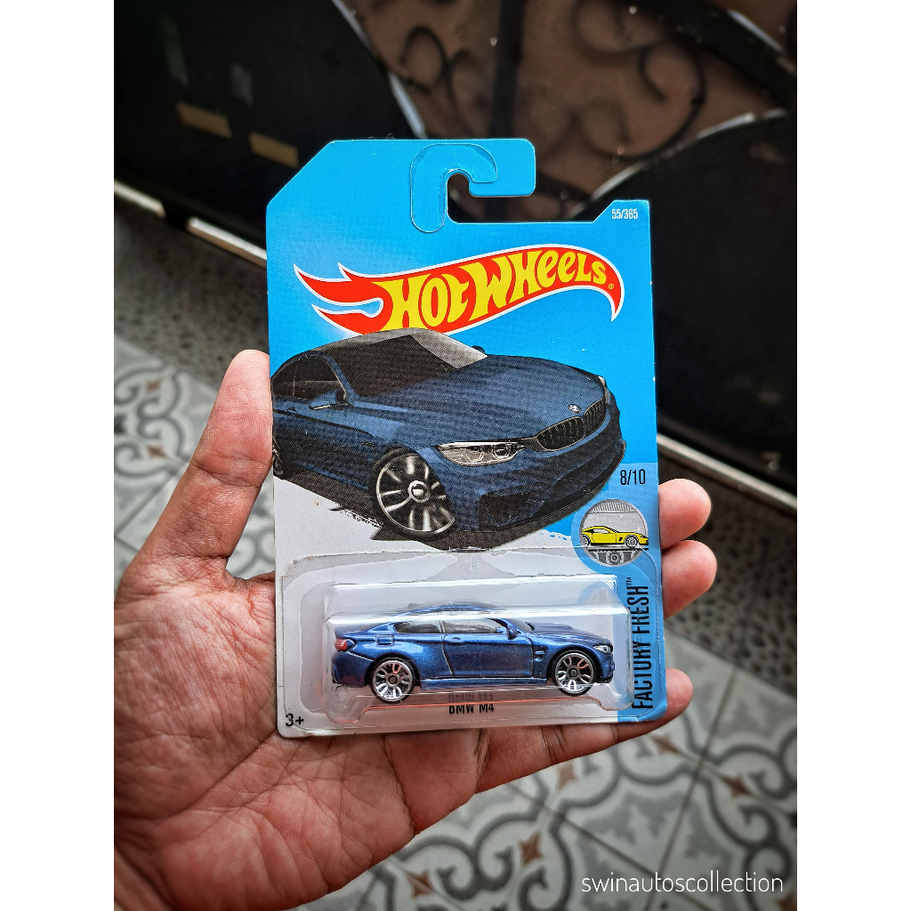 BMW  M4 Blue (Hot Wheels)