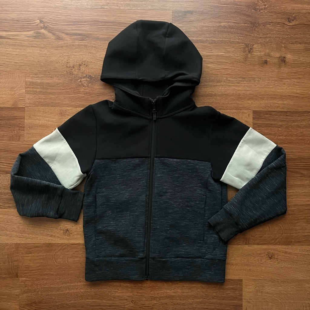 PRELOVED JAKET ANAK COWOK HOODIE UNIQLO ORIGINAL ABU SZ.140