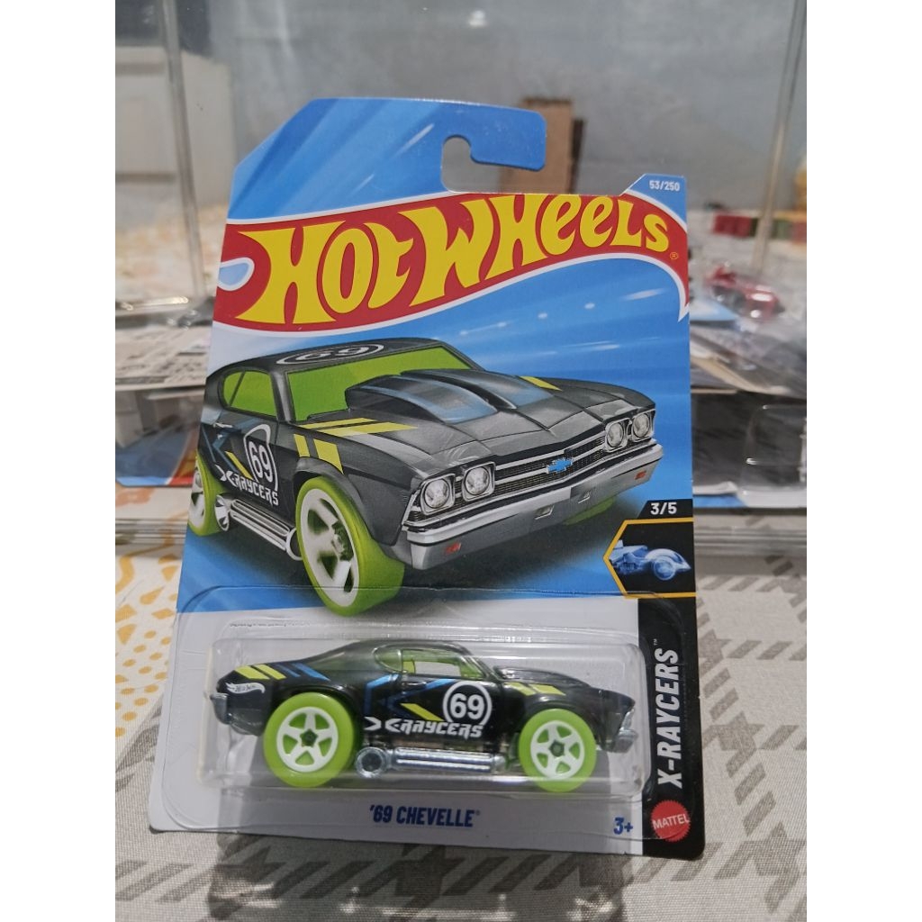 HotWheels 69 CHEVELLE