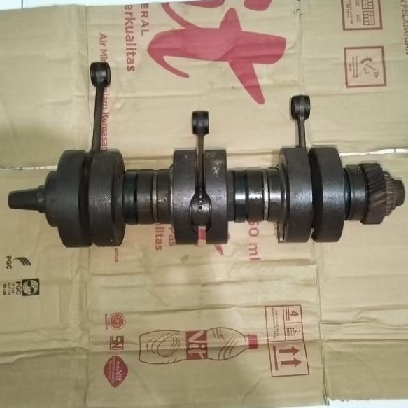 as Kruk bandul motor Suzuki GT 380 twin