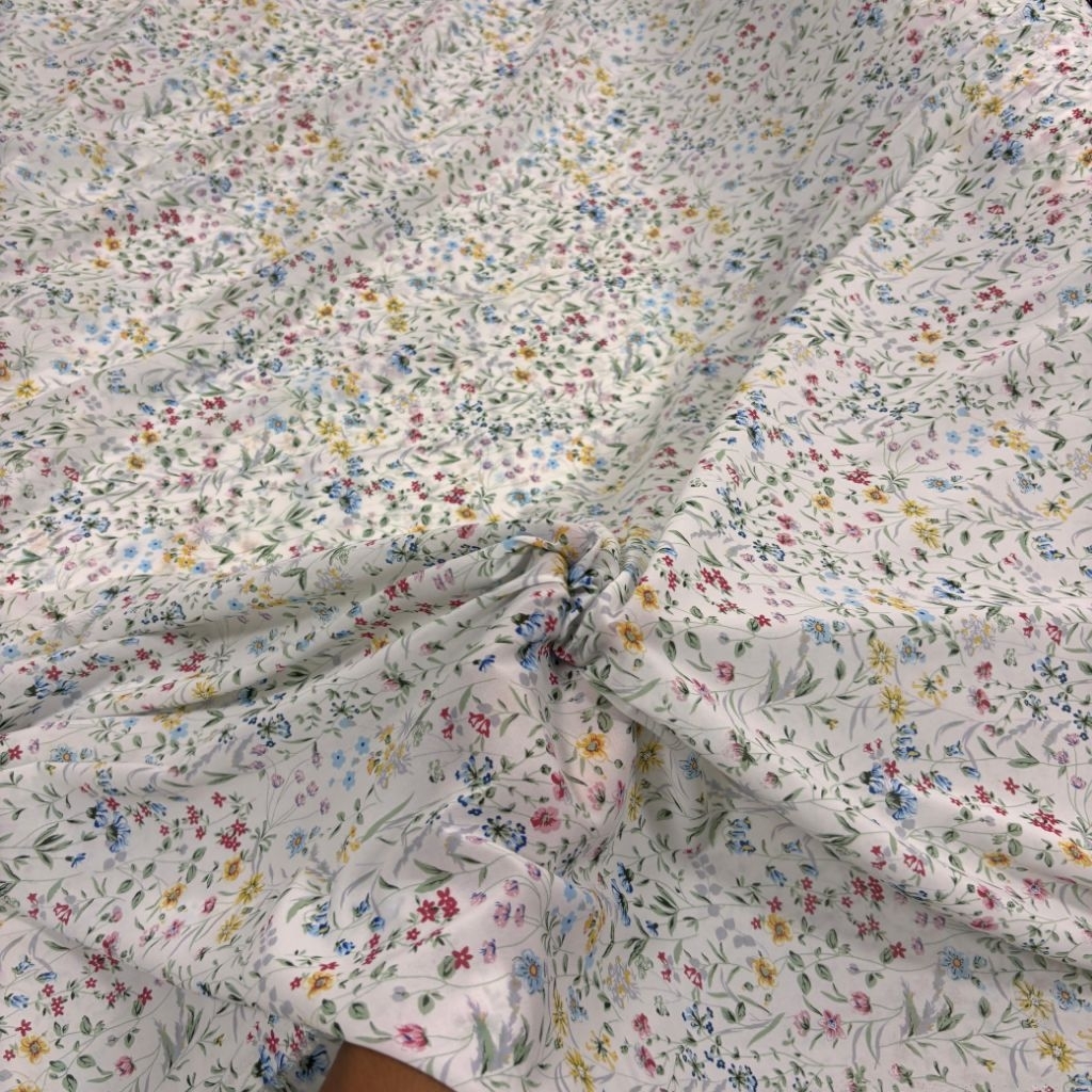 Kain Sifon Ceruty Motif Bunga Kecil Premium – Adem, Halus, Jatuh, Terawang,Elegan – Cocok Untuk Gami