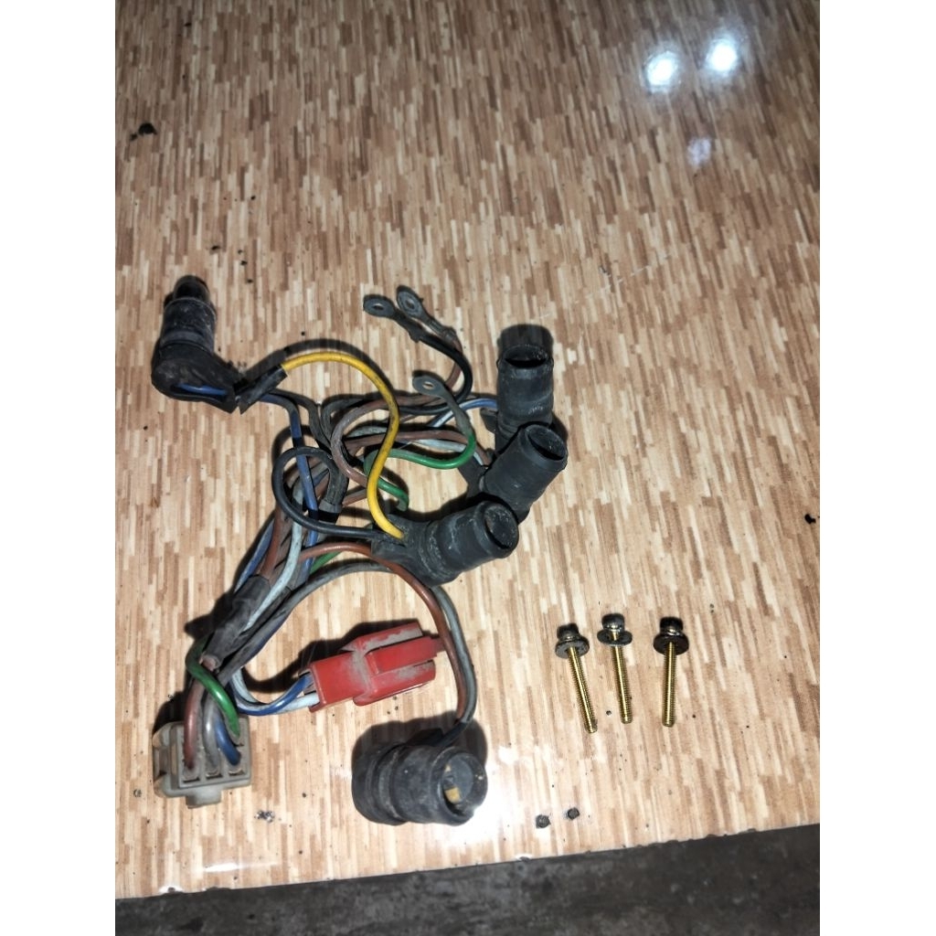 Kabel body bagian Spido/spedometer fiz/fiz r original copotan