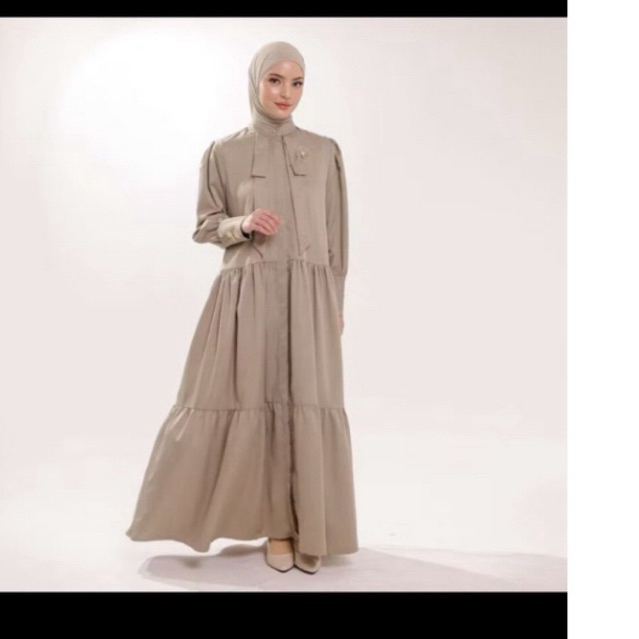 Yoona dress shi by shireen sungkar size XXL