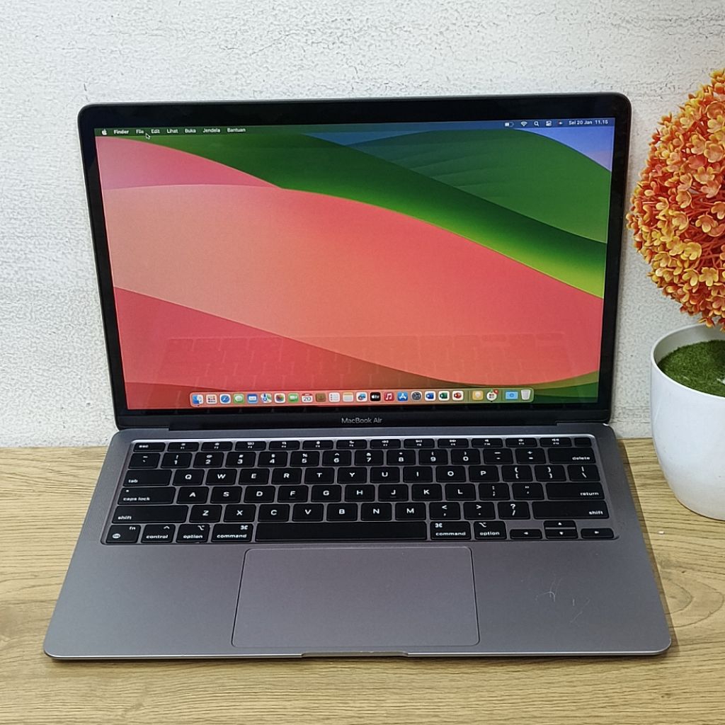 MACBOOK AIR M1, 2020 8/256