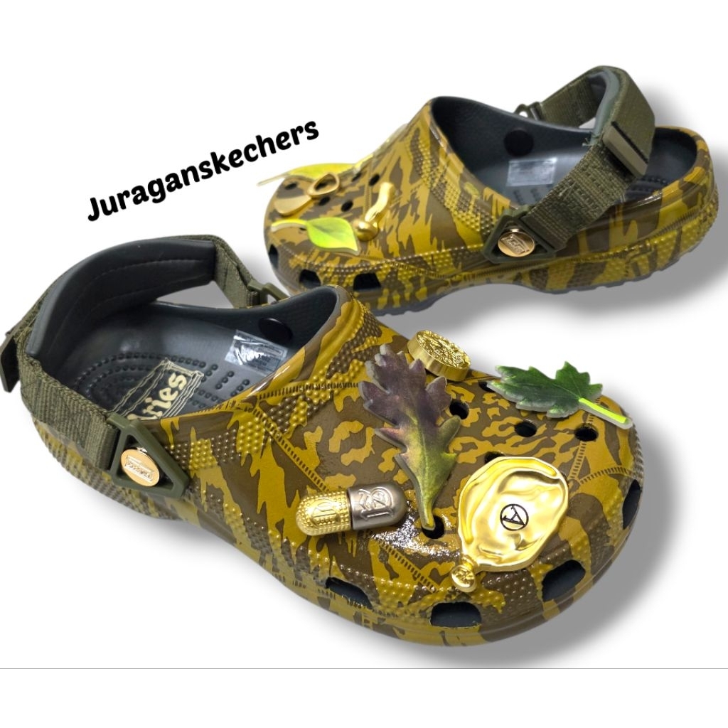 SANDAL CRQCS CLASSIC X ARIES ARISE CLOG UNISEXSANDAL CLASSIC ARIES UNISEX (MIRIP CROCS CLASSIC X ARI