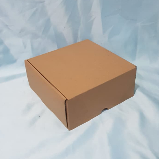 Box Kue/ Kotak Kue Bahan Karton 20x20x8/ 20x20x5cm -10pcs
