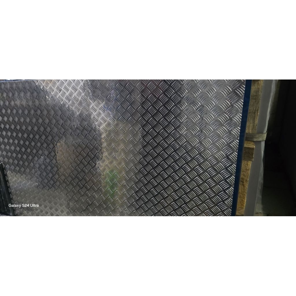 plat bordes aluminium 3mm 1220x2440mm