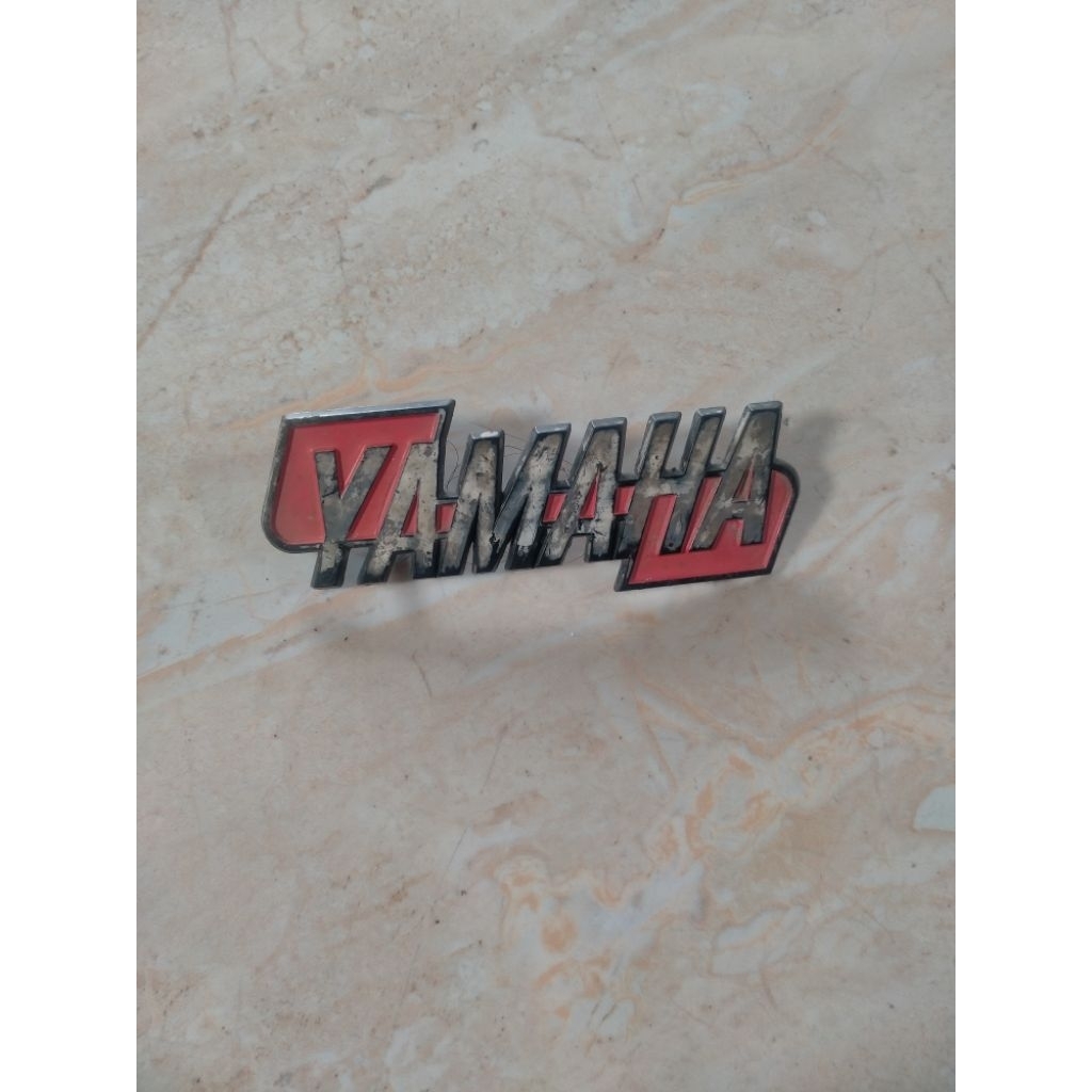 Emblem sayap yamaha v75