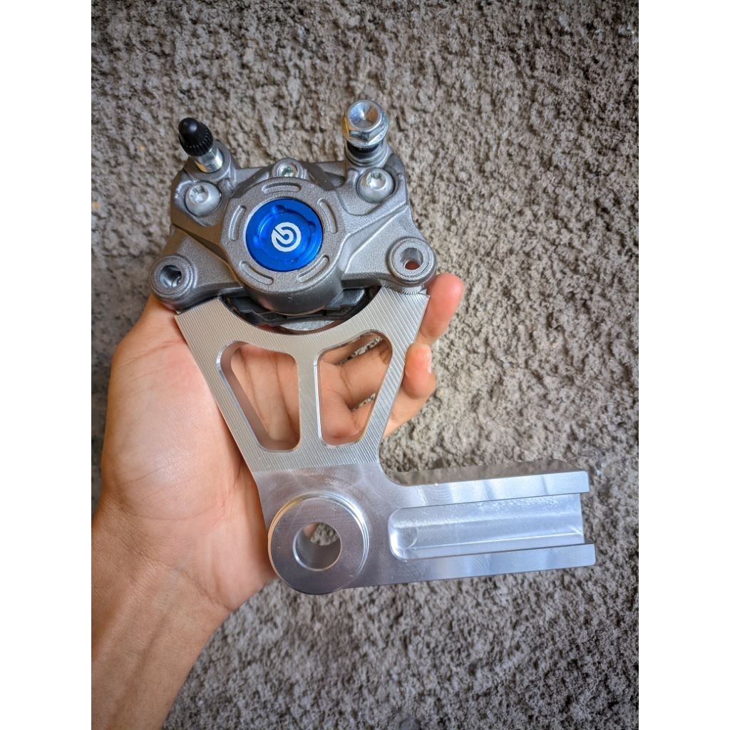 BREKET KALIPER 2 PISTON BREKET BELAKANG 2P NINJA