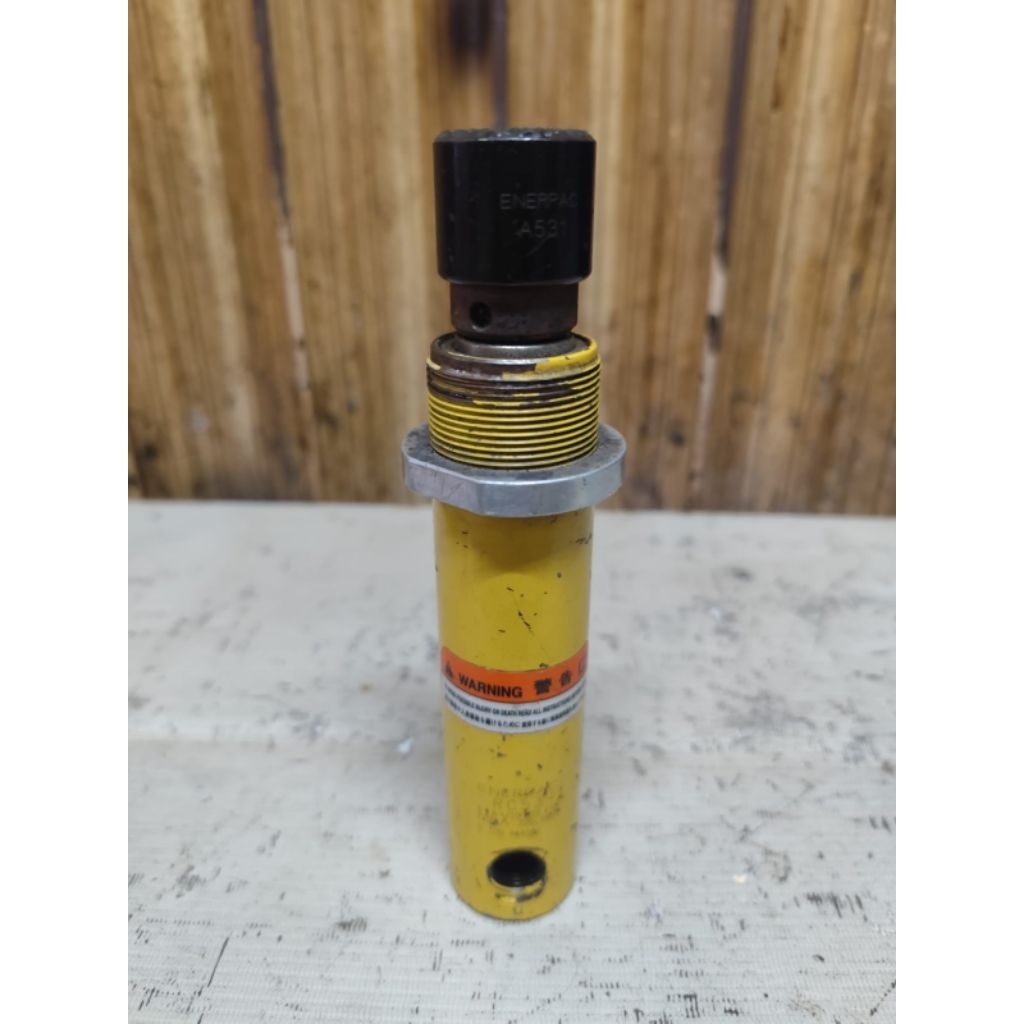 ENERPAC RC53 5 TON HYDRAULIC JACK