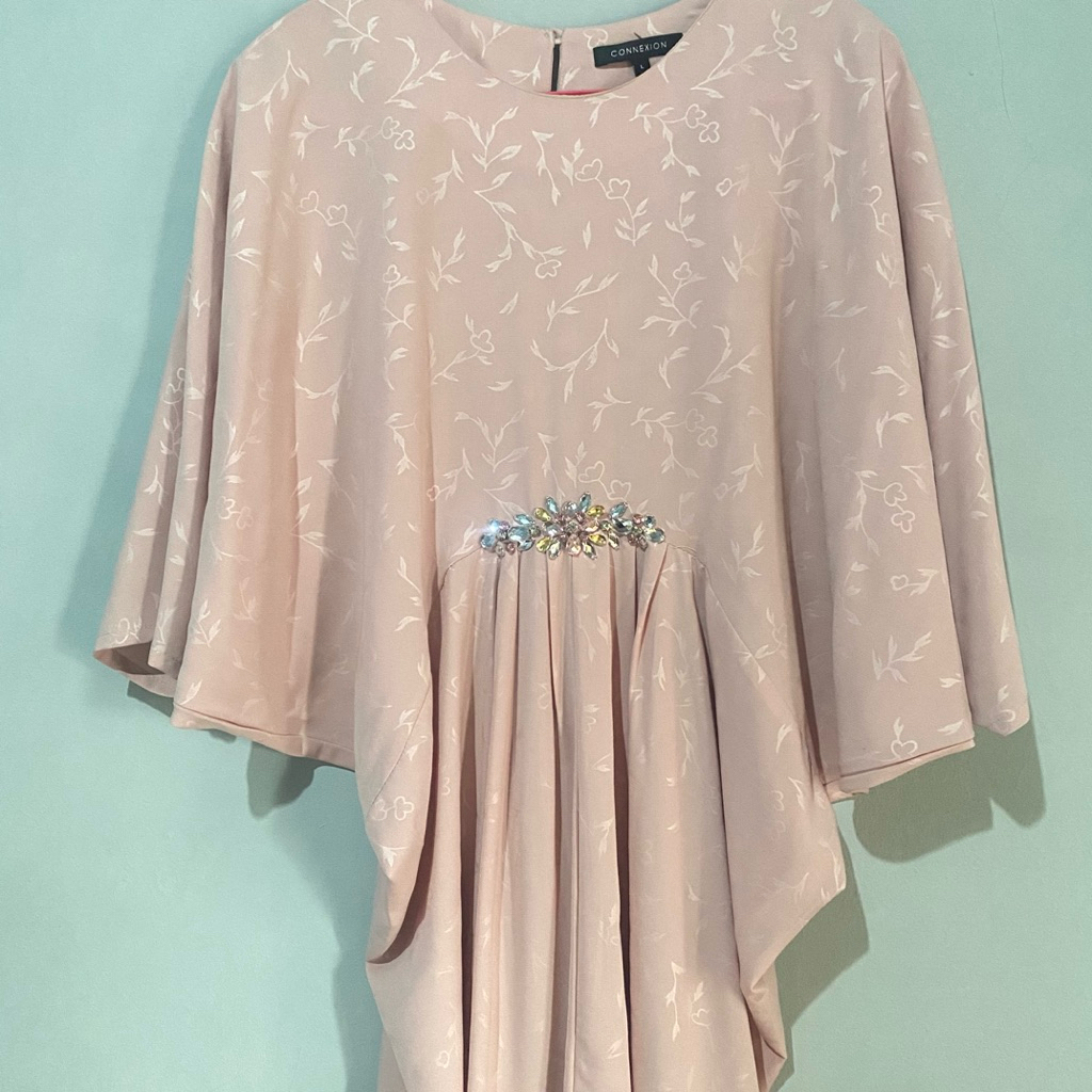 [PRELOVED] BAJU MUSLIM KAFTAN DUSTY PINK CONNEXION