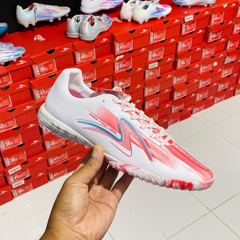 Specs lightspeed garuda attack 2025 futsal