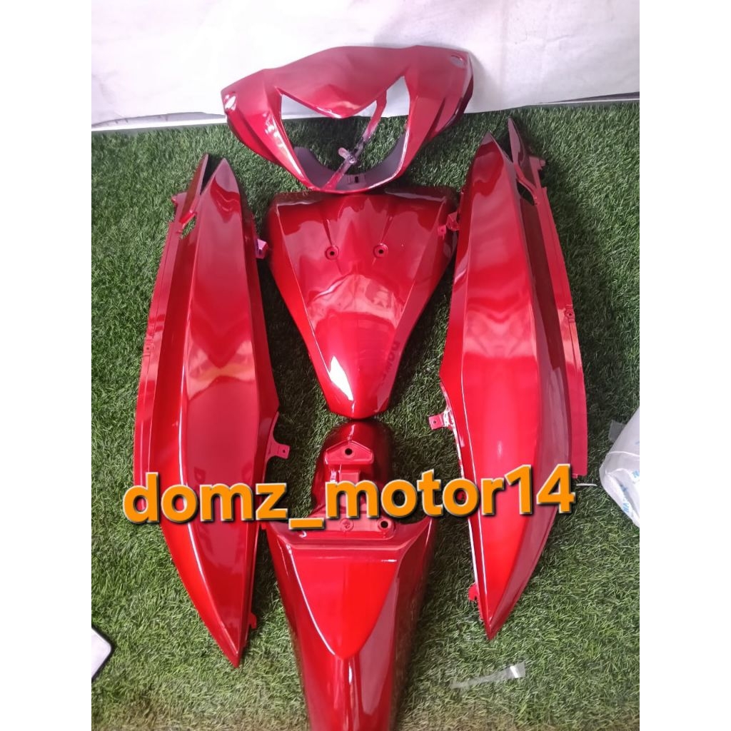 paketan body halus honda spacy fi spacy karbu warna merah candy