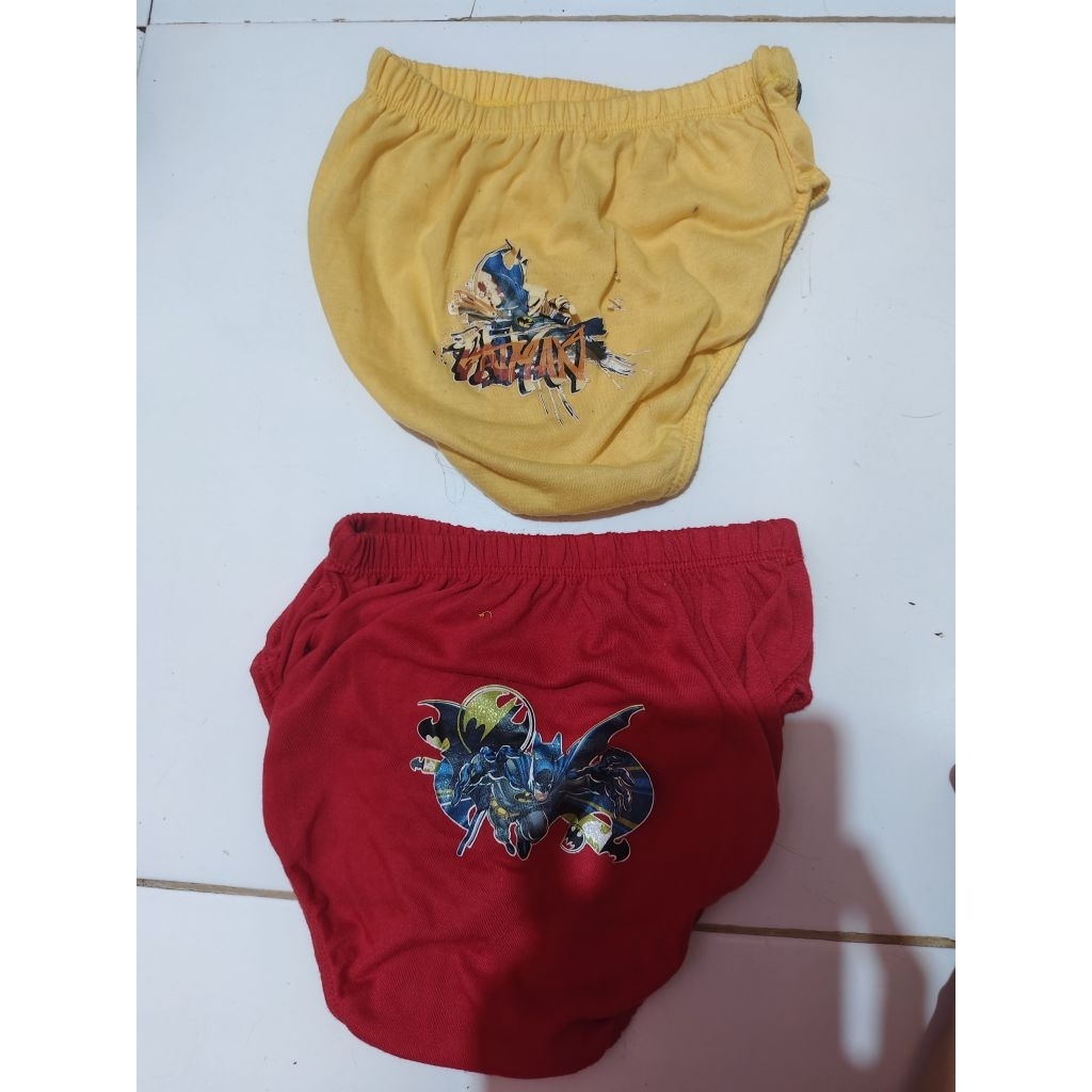 Prelovedku / Celana dalem anak pria ukuran L / Cangcut Sempak Anak