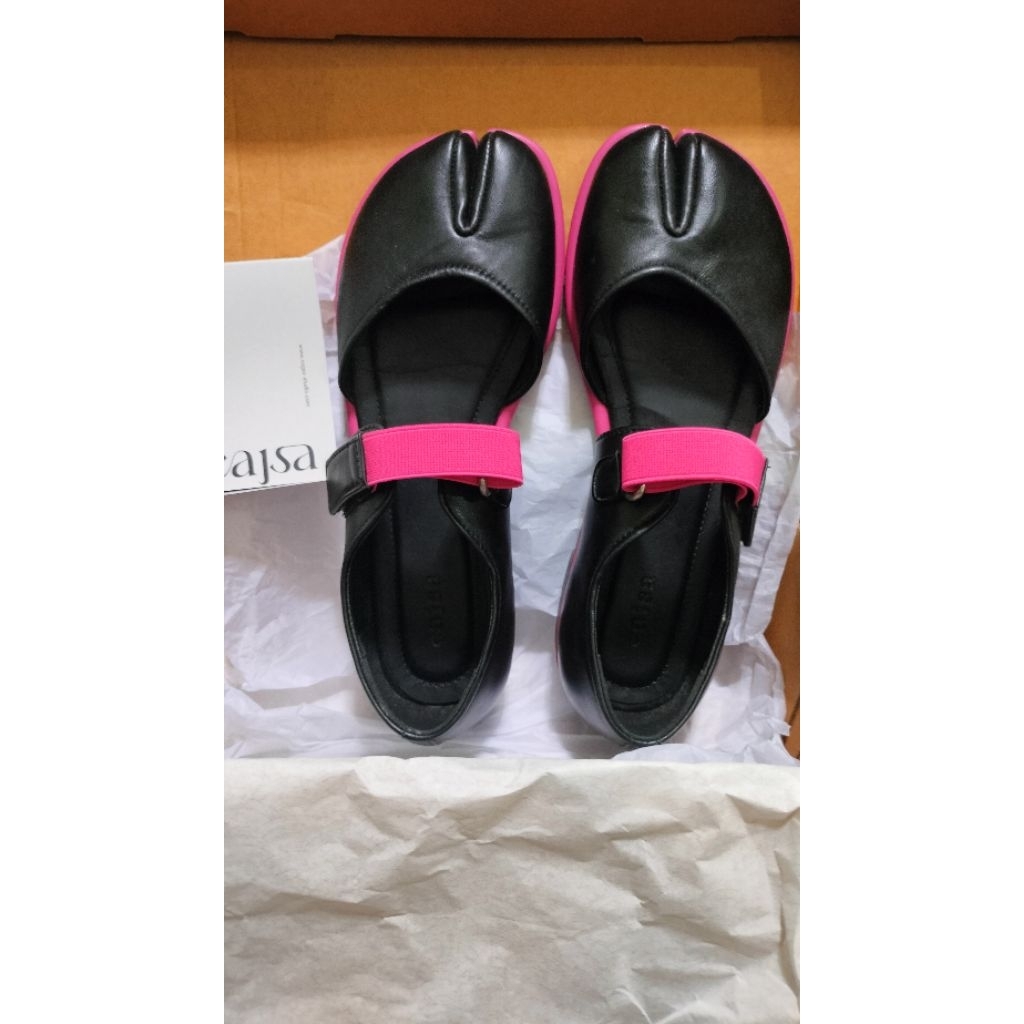 cajsa nobu black pink